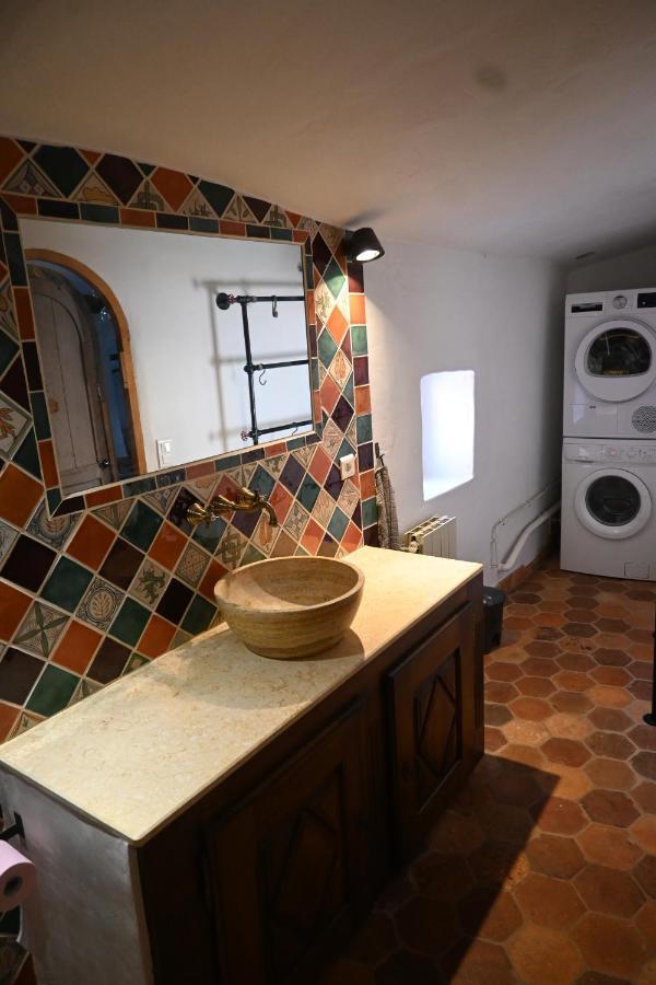 Roussillon en Isere Maison Porte Heureuse מראה חיצוני תמונה